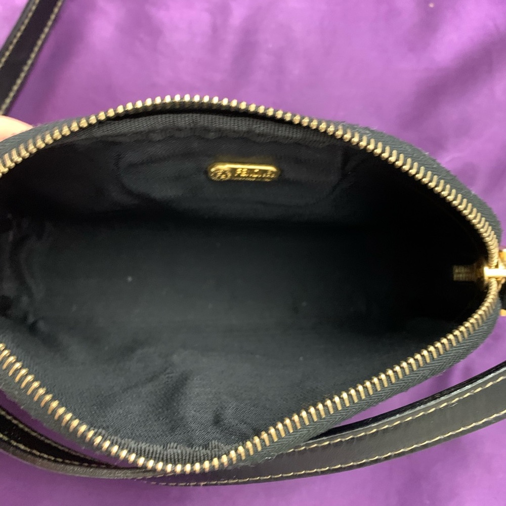 Authentic Fendi mini crossbody bag - Picture 7 of 13